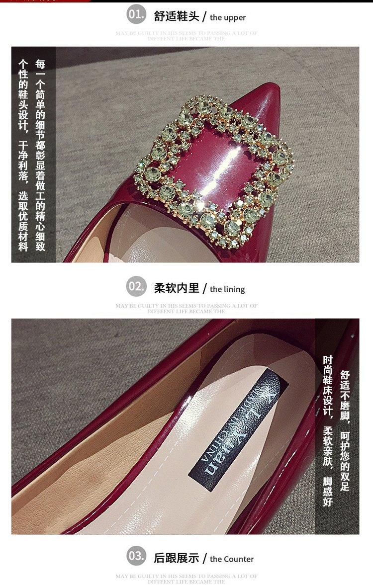 Giày cao gót với gót thấp đính phụ kiện vuông trang trí đơn giản thời trang cho nữ