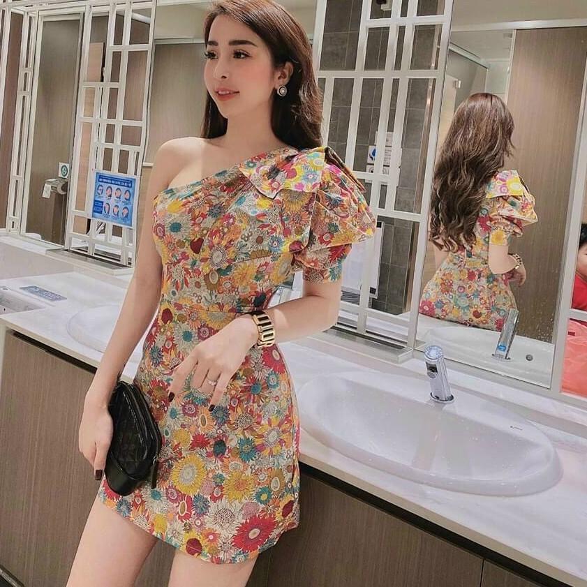 Đầm Body In 3D Tay Phồng 1 Nơ Vai Họa Tiết