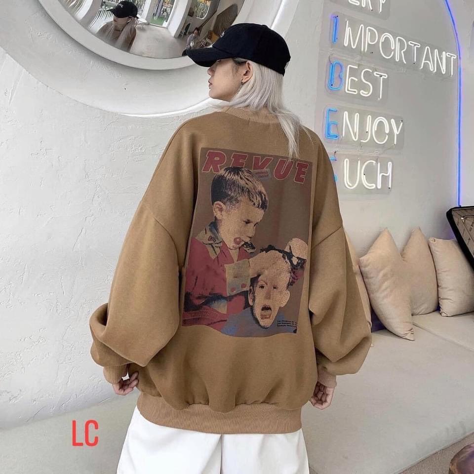 Áo Khoác Sweater Nỉ In Hình Cậu Bé Nâu Be Form Rộng Nam Nữ Ulzzang, Áo sweater nam nữ in hình Cậu Bé Nghe Nhạc dễ thương, chất nỉ dày dặn, hợp làm áo cặp