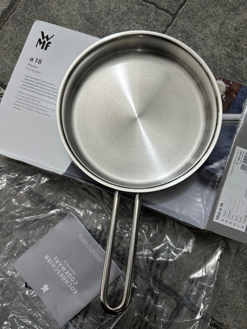 Chảo Inox WMF 18cm Tay Cầm Cách Nhiệt, Dùng Được Cho Mọi Loại Bếp - Hàng chuẩn Đức