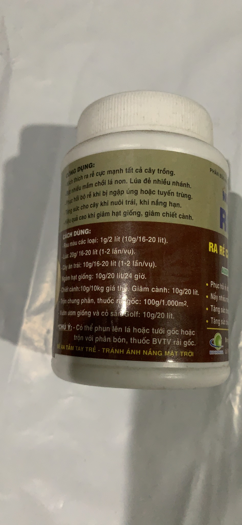 Phân Bón lá NUTRI FOR ROOTS Kích Ra Rễ Cực Mạnh hũ 100g