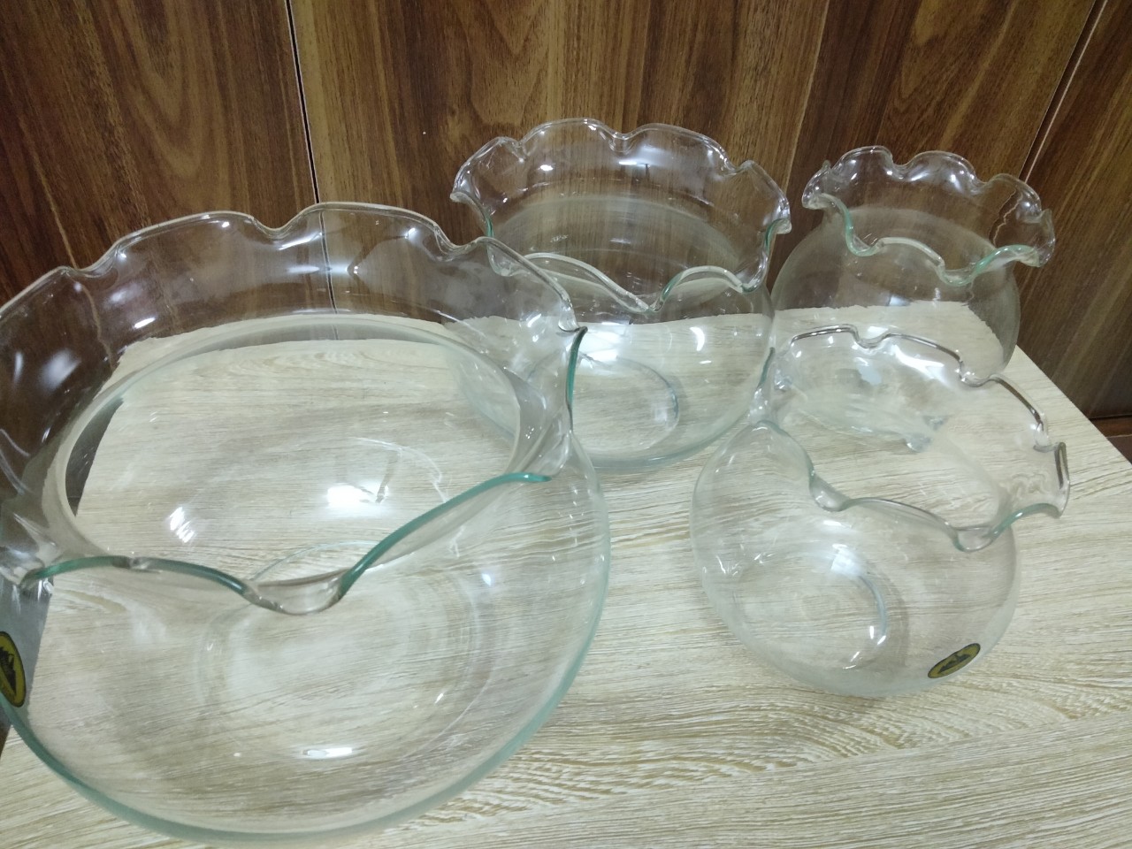 Bình thủy tinh nuôi cá để bàn, trồng cây thủy sinh size trung, to siêu trong