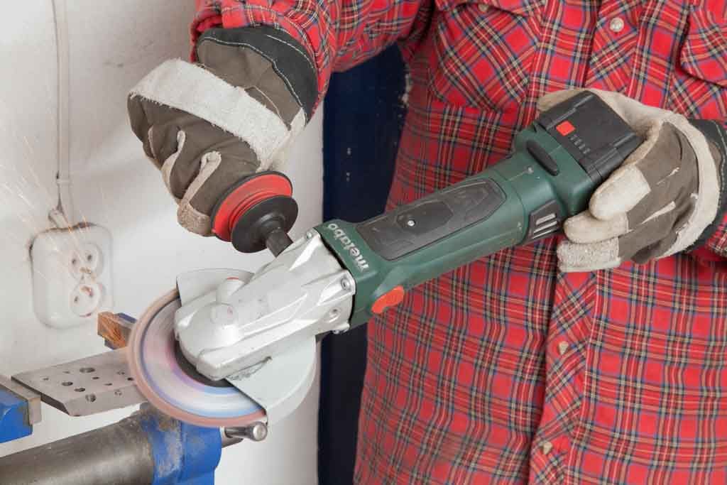 Máy Mài Góc Đầu Dẹt Không Dây Metabo WF 18 LTX 125 QUICK