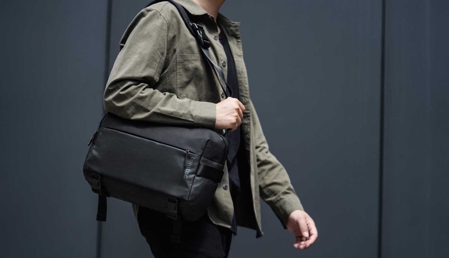 Túi Đeo Chéo TOMTOC Urban Codura Sling Bag Travel and Work 13.3 - 14.2 inch T21L1D1 - Hàng Chính Hãng