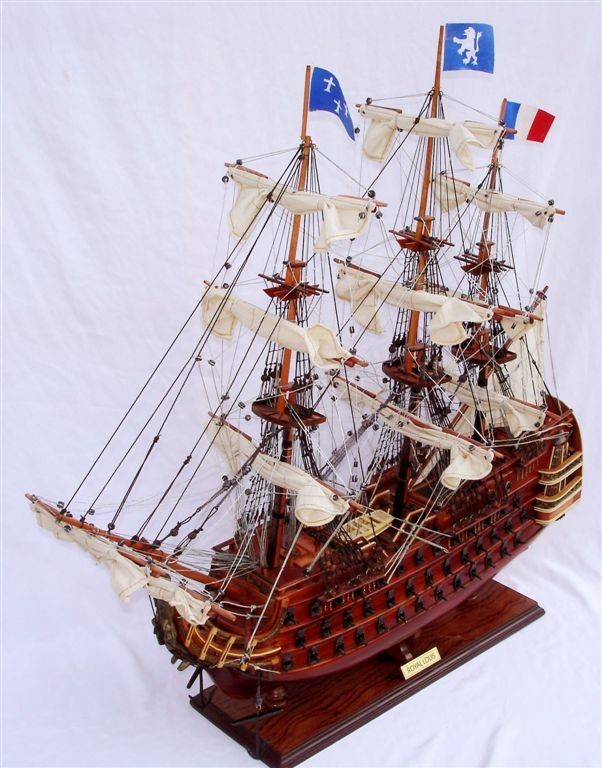 Thuyền buồm gỗ trang trí Royal Louis dài 95cm