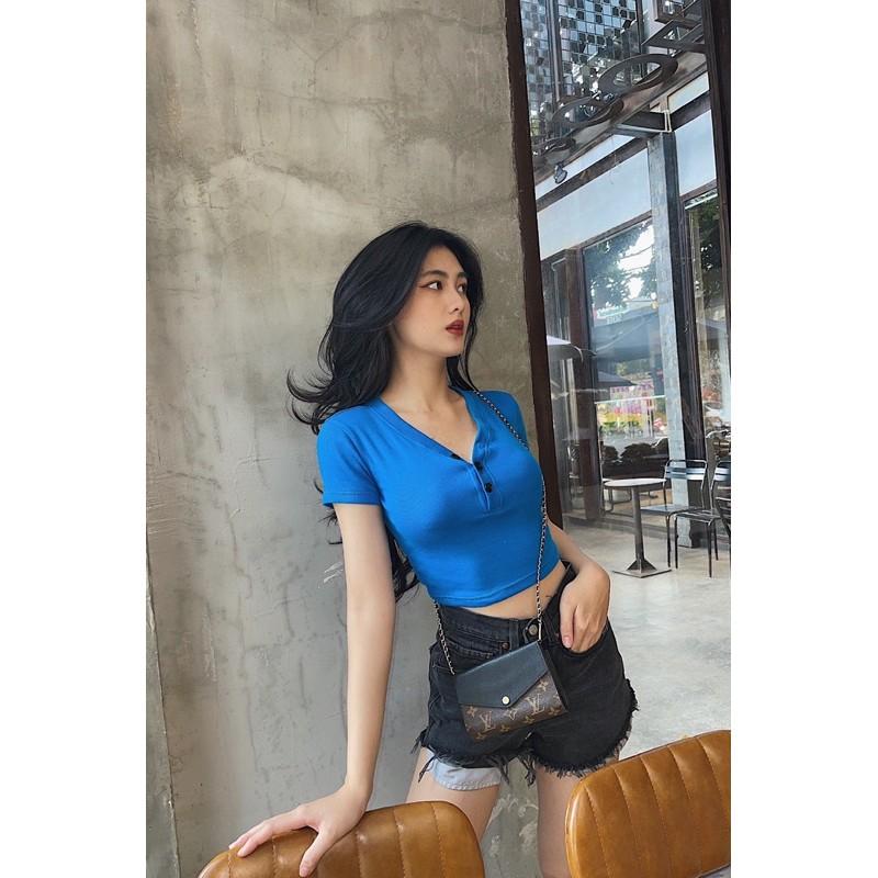 Áo cổ tim nút tay ngắn - Xanh dương,Freesize dưới 55kg
