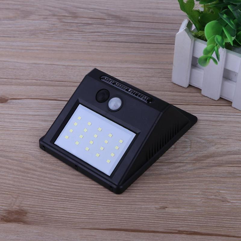 Đèn cảm biến hồng ngoại năng lượng mặt trời 20 led V3