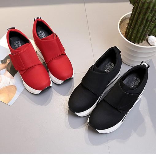 Giày sneaker đế xuồng vải bố cổ cao thời trang cho nữ