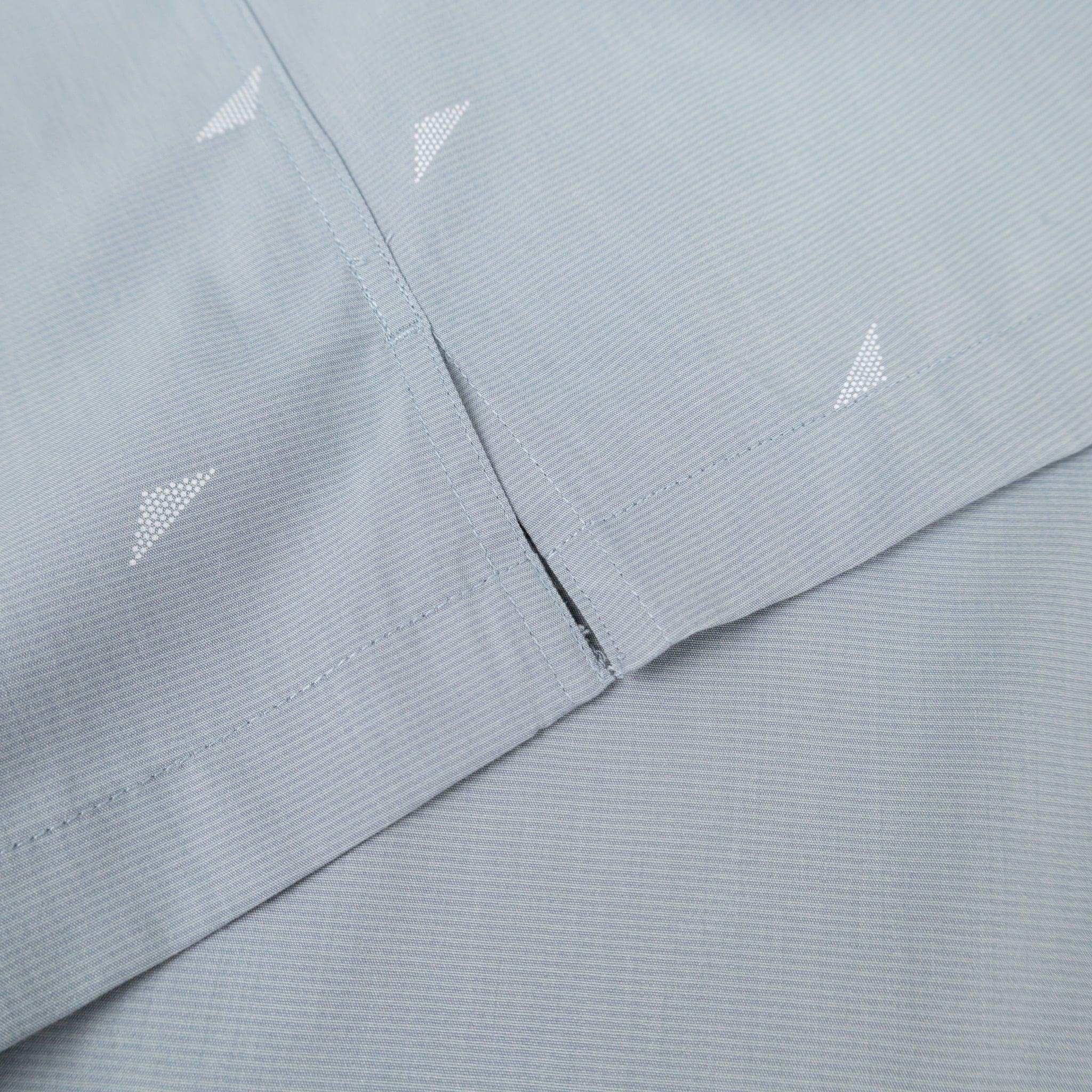 Áo sơ mi nam KHATOCO Tailor Fit ngắn tay A1MN498T2-CNIN773-2704-N