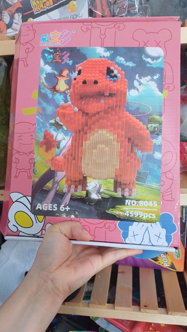 Đồ chơi lắp  ráp rồng lửa trong pokemon