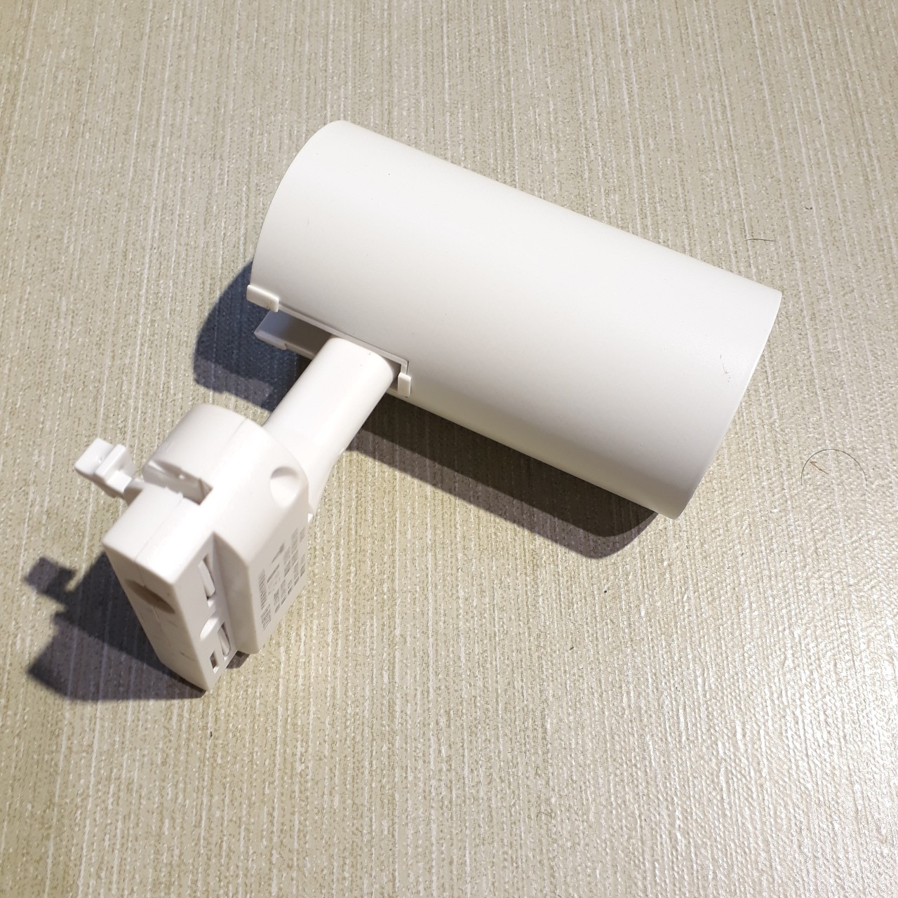 Bộ 2 Đèn Rọi Ray Ống Bơ Led Cob 20W Vỏ Trắng Ánh Sáng Trắng