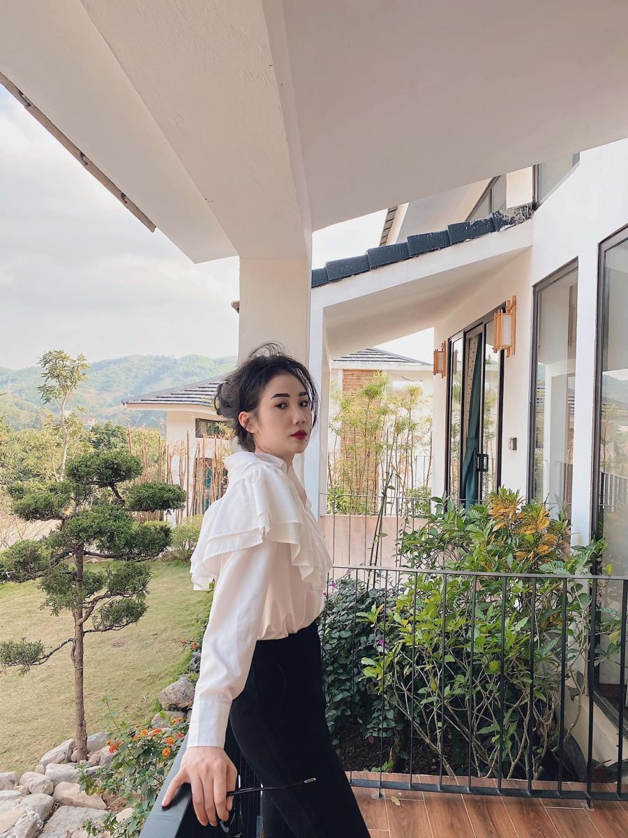 Áo Sơ Mi Bèo Ngực 2 Tầng
