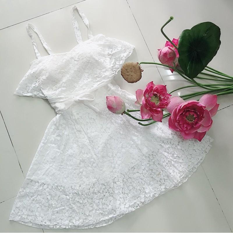ĐẦM REN DÂY CÚP NGỰC XÒE BÈO SALE