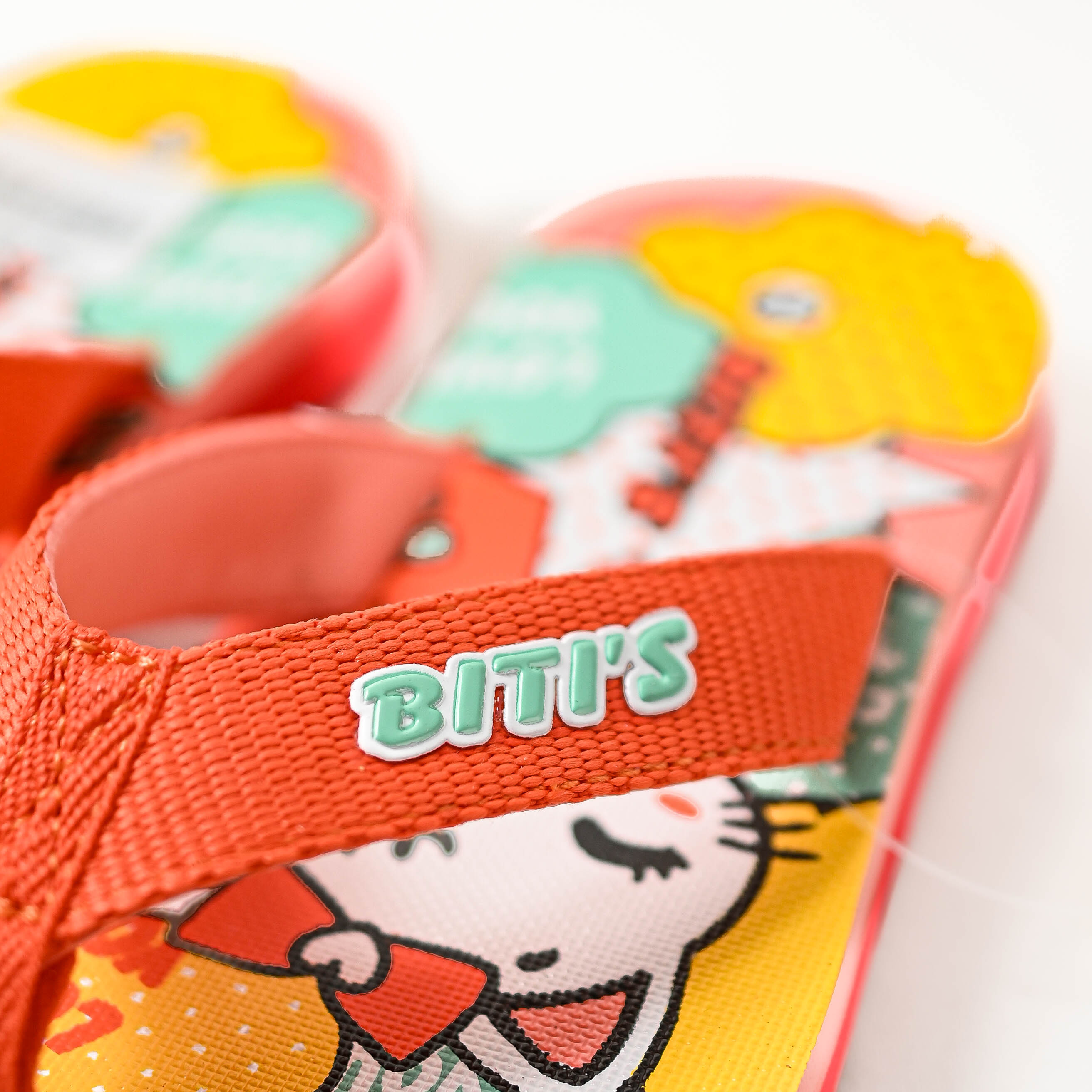 Dép quai kẹp Bitis bé gái