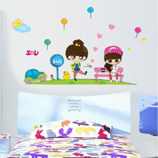 Decal trang trí những cô gái hoạt hình đáng yêu