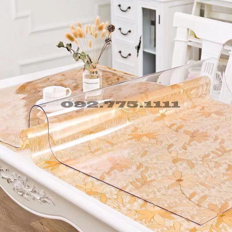 Nhựa trong suốt trải bàn, trải giường