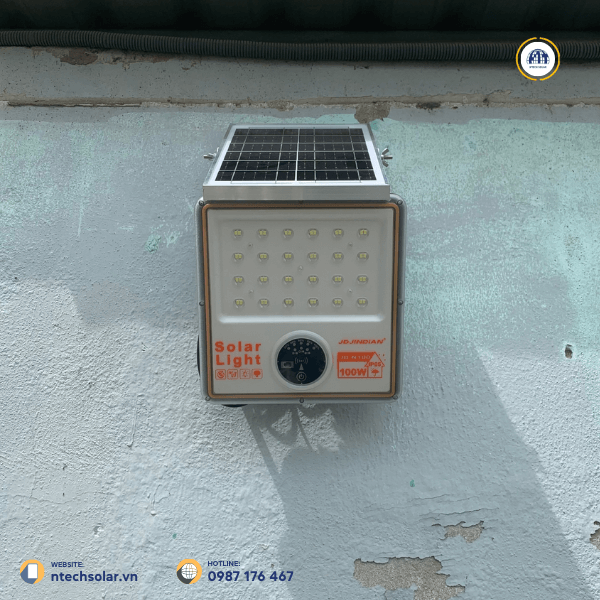 Đèn năng lượng mặt trời cảm biến chống trộm 100w Jindian JD-N100