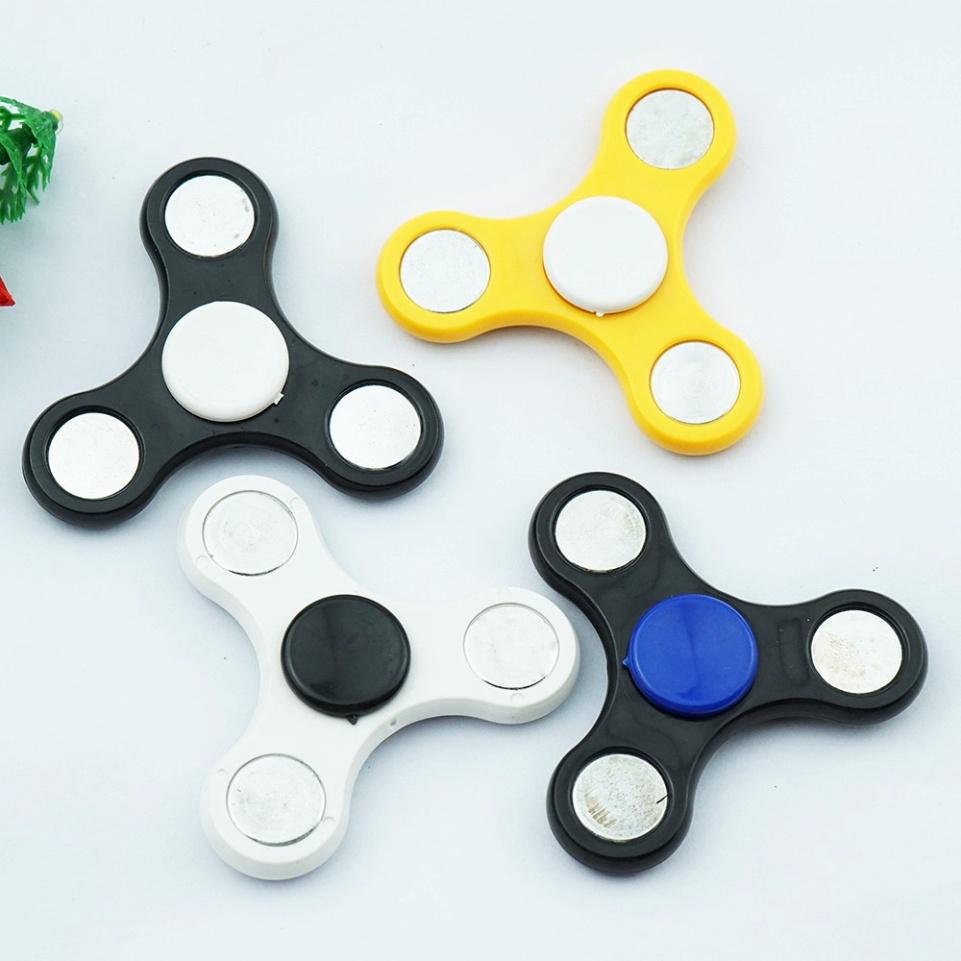 Combo 4 Con Quay Xoay Hand Spinner 3 Cánh