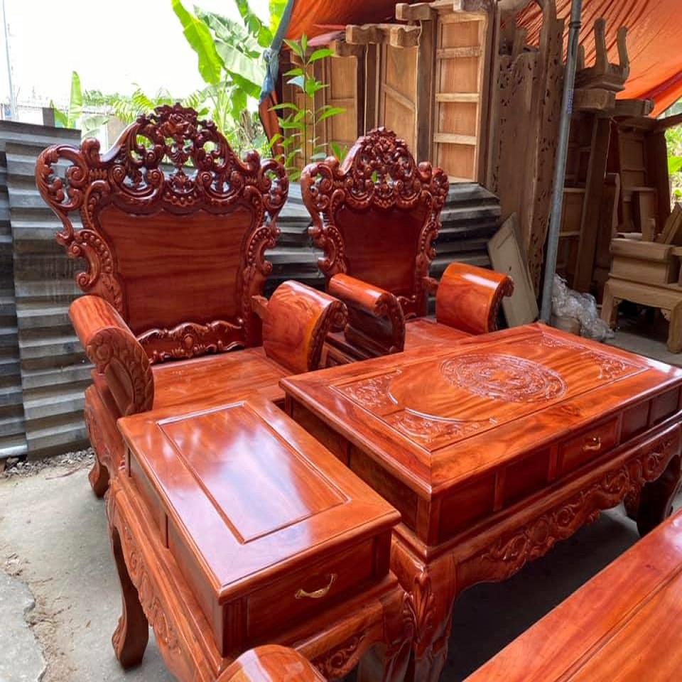 Bàn Ghế Hoàng Gia Gỗ Xà Cừ