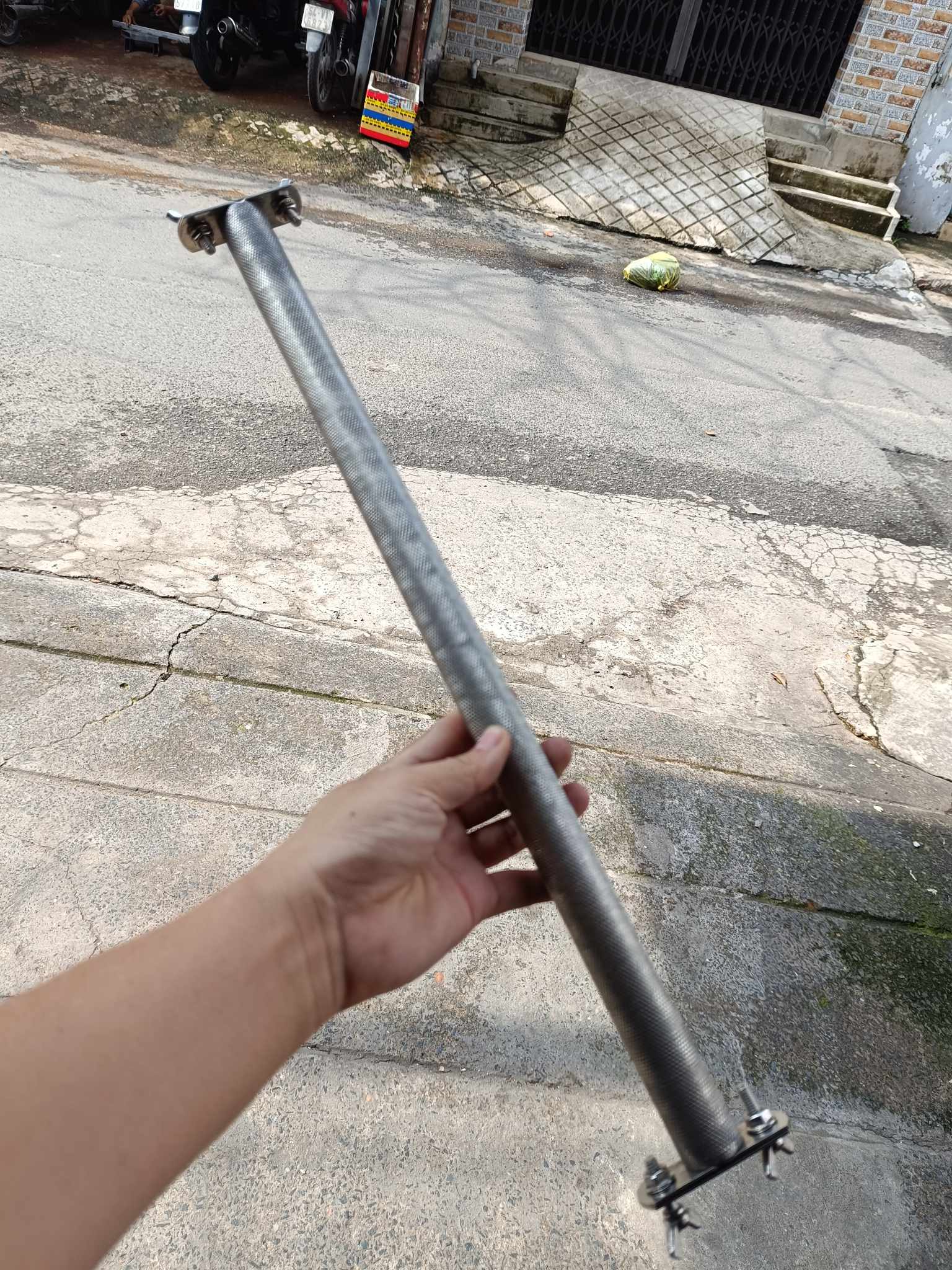 1 cây đậu mài móng  inox cao cấp dài 50cm (có pass 2 đầu) dành cho chim đậu