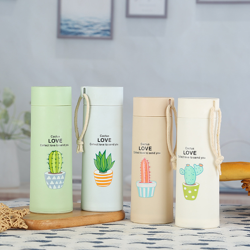 Bình Nước Giữ Nhiệt Nhiều Màu Họa Tiết Xương Rồng Có Dây Xách Tiện Dụng - Xanh Lá