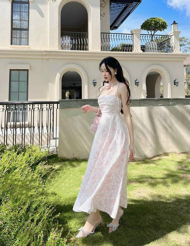 ĐẦM GẤM TAPTA HOA KÈM DÂY CỔ ĐÍNH HOA