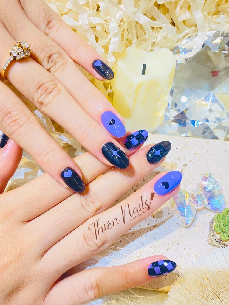 NAILBOX _MẪU NAIL THIẾT KẾ TẶNG KÈM KEO DŨA [ NAIL 507 ] có nhận làm theo yêu cầu