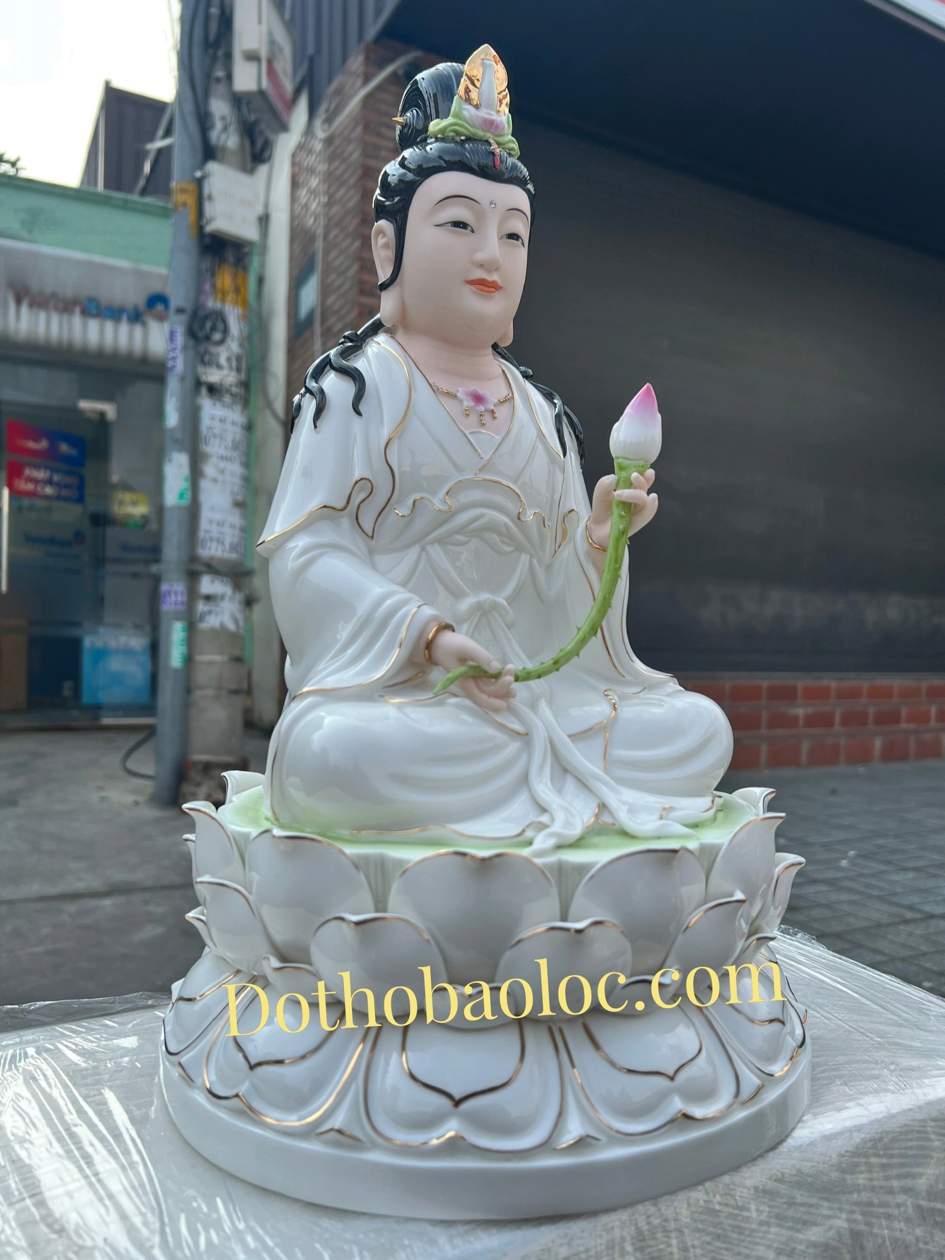 Tượng Phật Đại Thế Chí cao cấp bằng sứ đế trắng cao 40cm