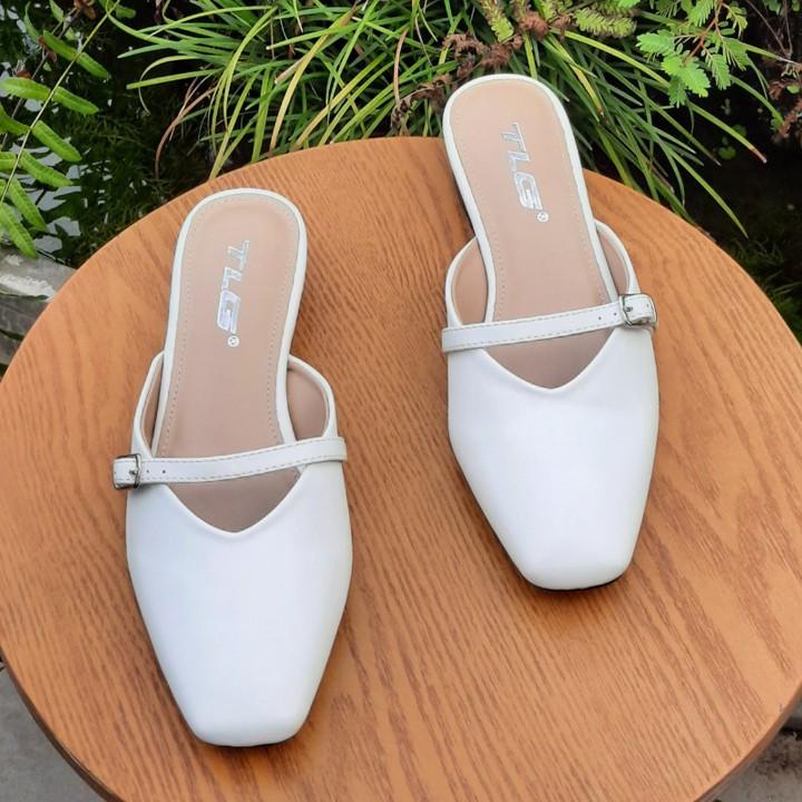 Giày sục nữ siêu dễ thương trẻ trung năng động 21339