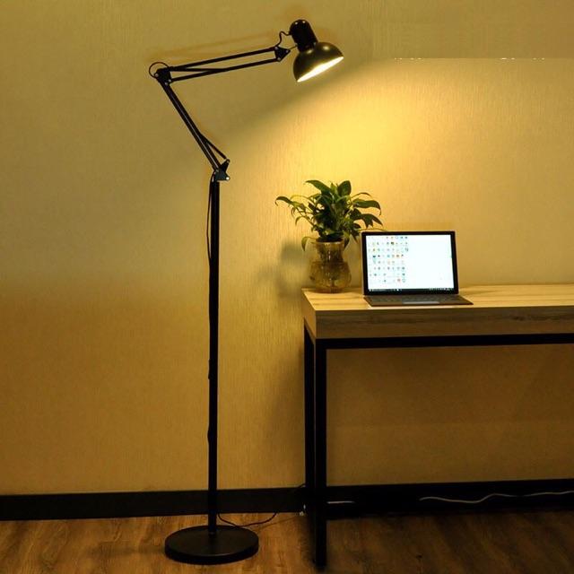 Đèn cây đứng cao 2m kiểu dáng Pixar chuẩn loại 1 - Kèm bóng LED cao cấp