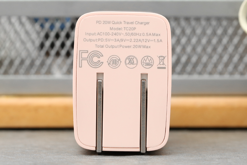 Adapter Sạc Type C PD 20W Xmobile TC20P Hồng - Hàng Chính Hãng