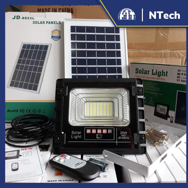 Đèn Pha Năng Lượng Mặt Trời JinDian JD-8825L Công Suất 25W
