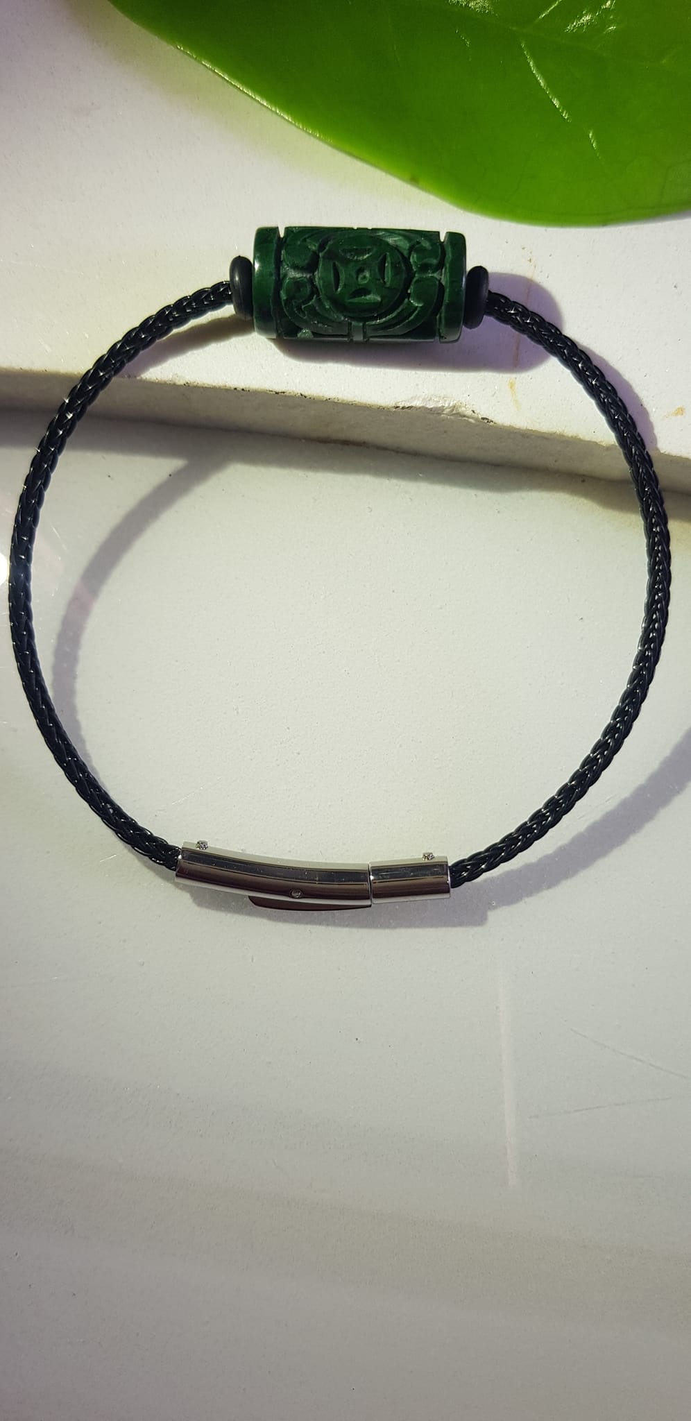 Vòng tay charm Lu Thống Đồng Tiền Đẹp Đá Cẩm Thạch tự nhiên Xanh Đậm đẹp dây đen có khoen Hợp Nữ mệnh Thủy mệnh Mộc hợp ạ