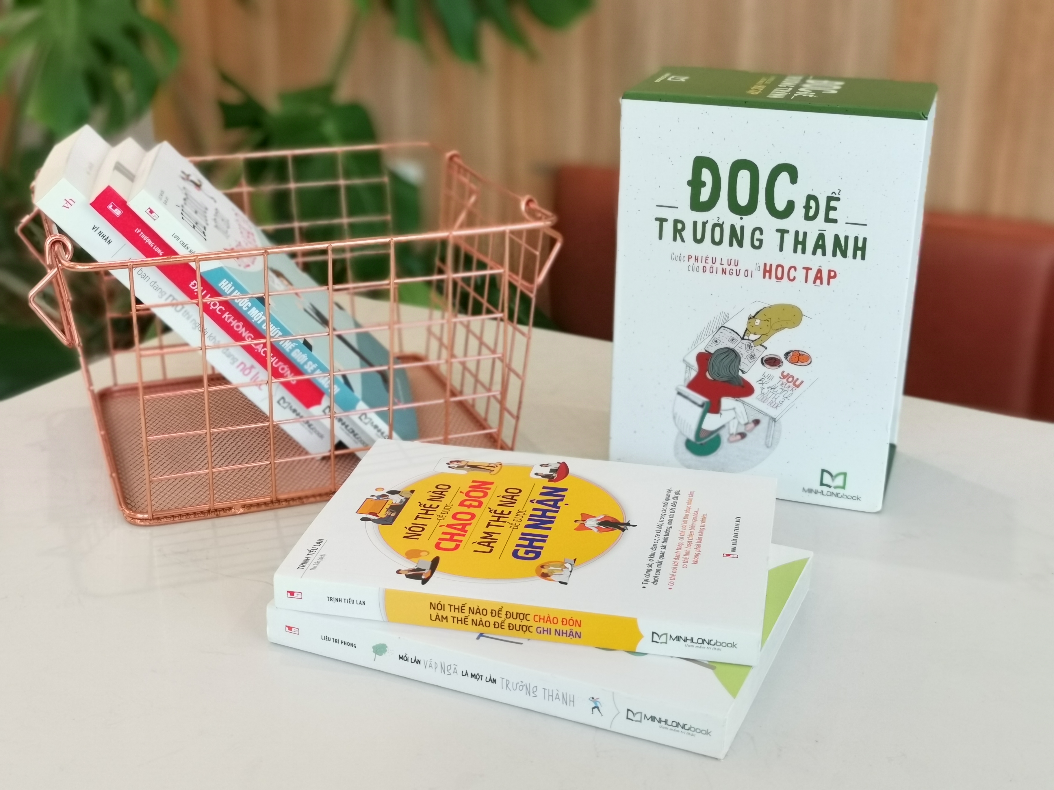 Combo 3 Cuốn Nghệ Thuật Giao Tiếp Ứng Xử : Dale Carnegie - Bậc Thầy Nghệ Thuật Giao Tiếp + Khéo Ăn Nói Sẽ Có Được Thiên Hạ + Nói Thế Nào Để Được Chào Đón, Làm Thế Nào Để Được Ghi Nhận