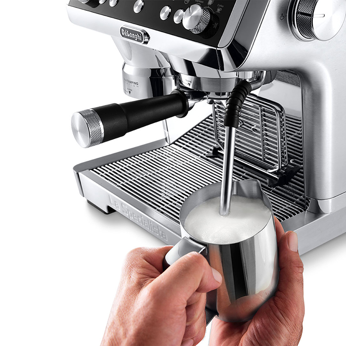 Máy Pha Cà Phê DeLonghi EC9355.M - Hàng Chính Hãng