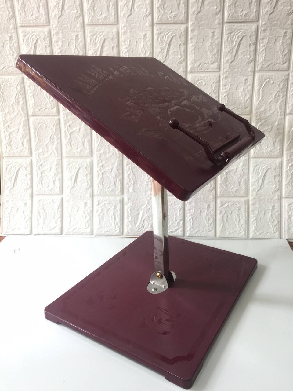 Kệ đọc kinh nhựa thân inox không rỉ mãll110