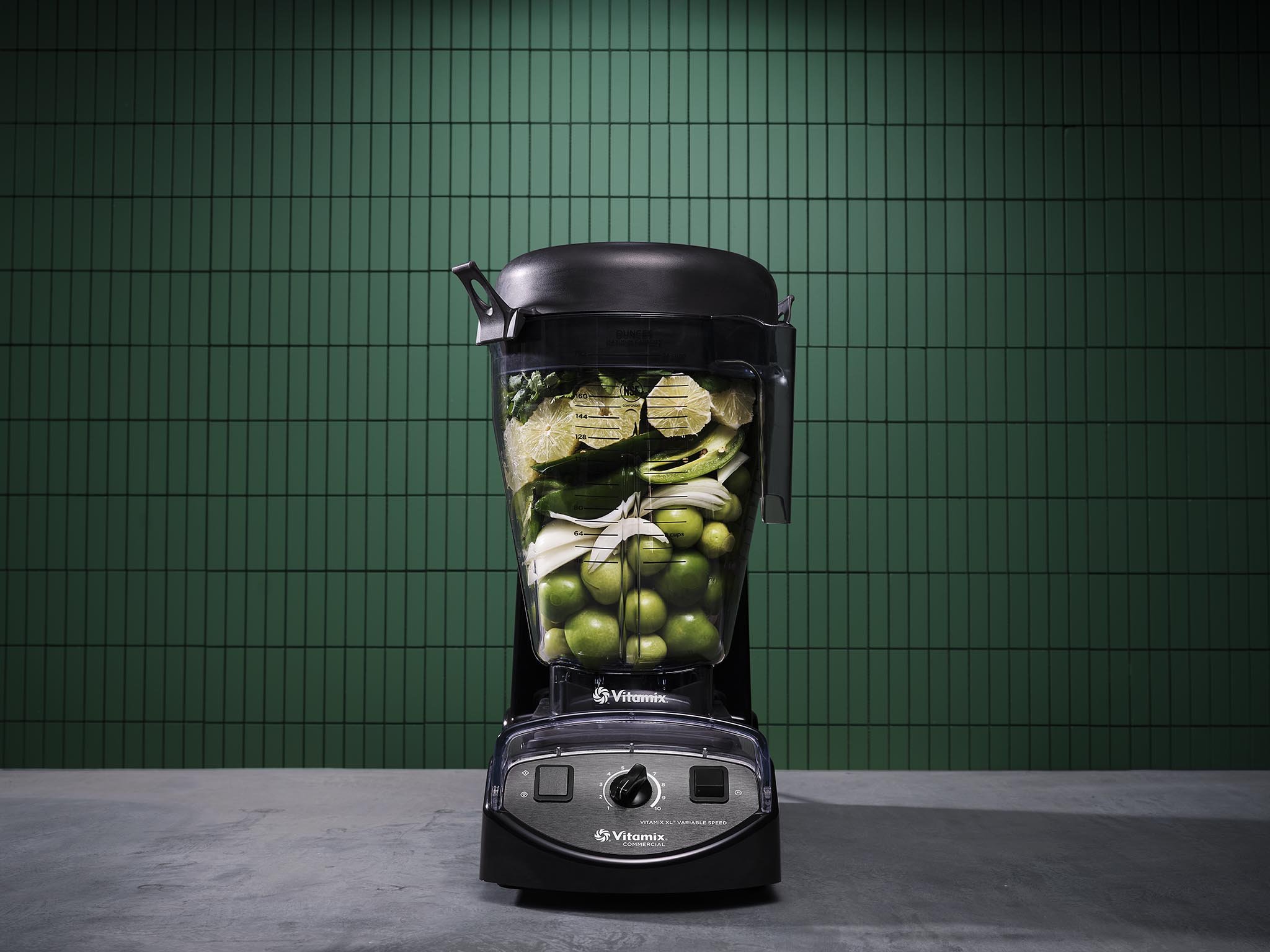 Máy xay sinh tố chuyên nghiệp VITAMIX XL - Hàng chính hãng
