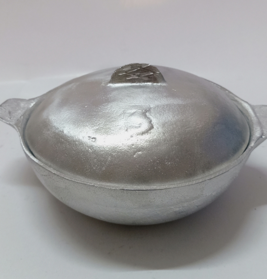 Nồi gang kho tộ số 3 đường kính miệng 17cm