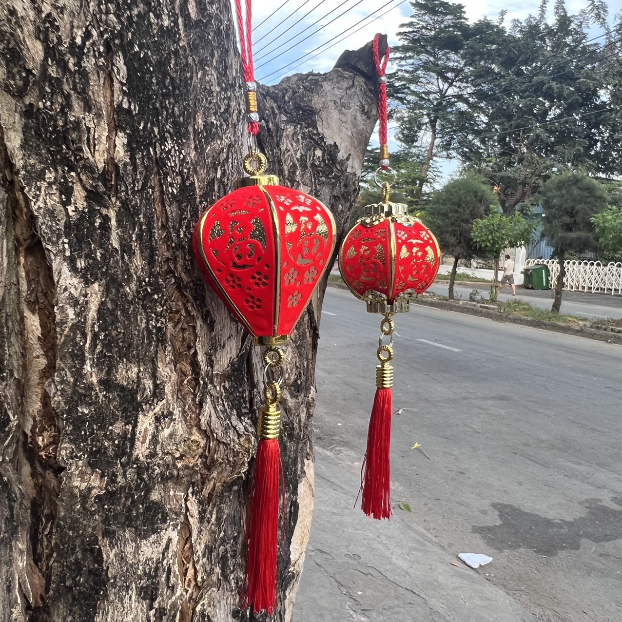Lồng đèn đỏ hoa văn trang trí tết, trang trí decor