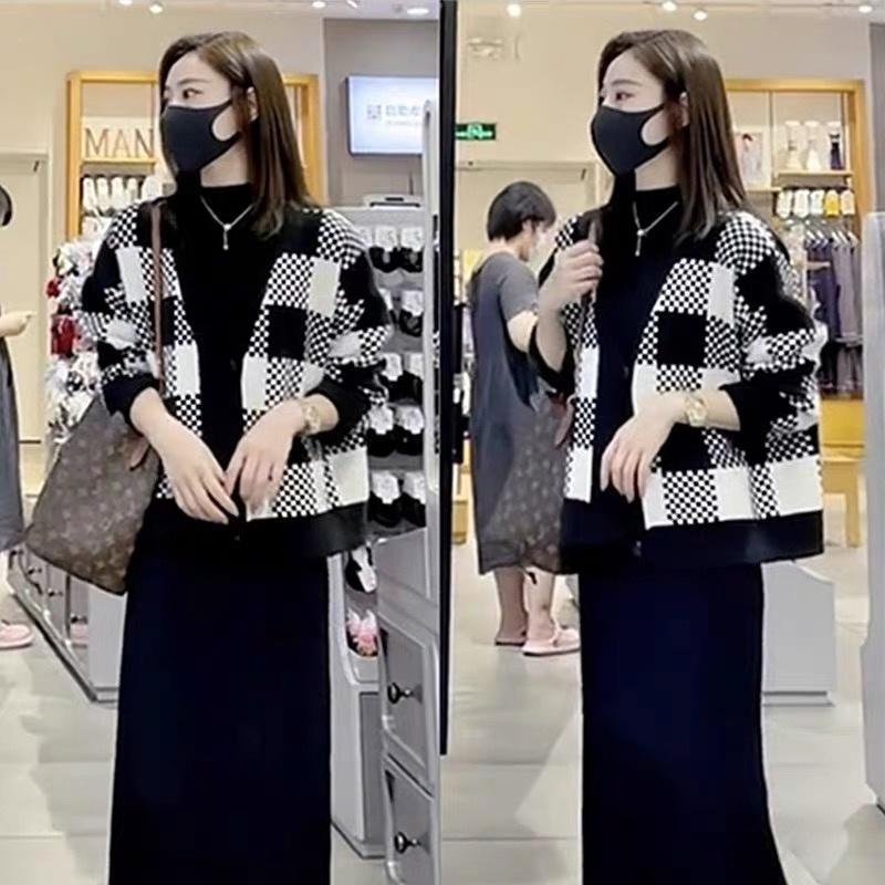 MS468 Áo cardigan len kẻ caro Hàn Quốc