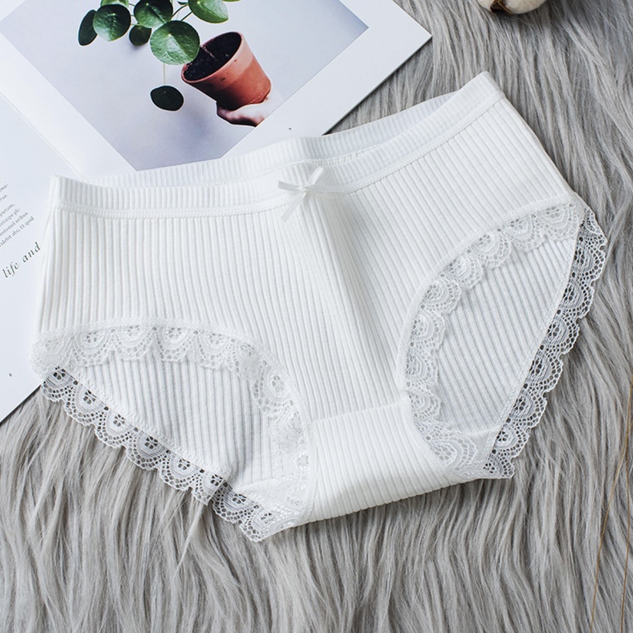 Quần Lót Nữ Cotton Bigsize Viền Ren Kháng Khuẩn D07