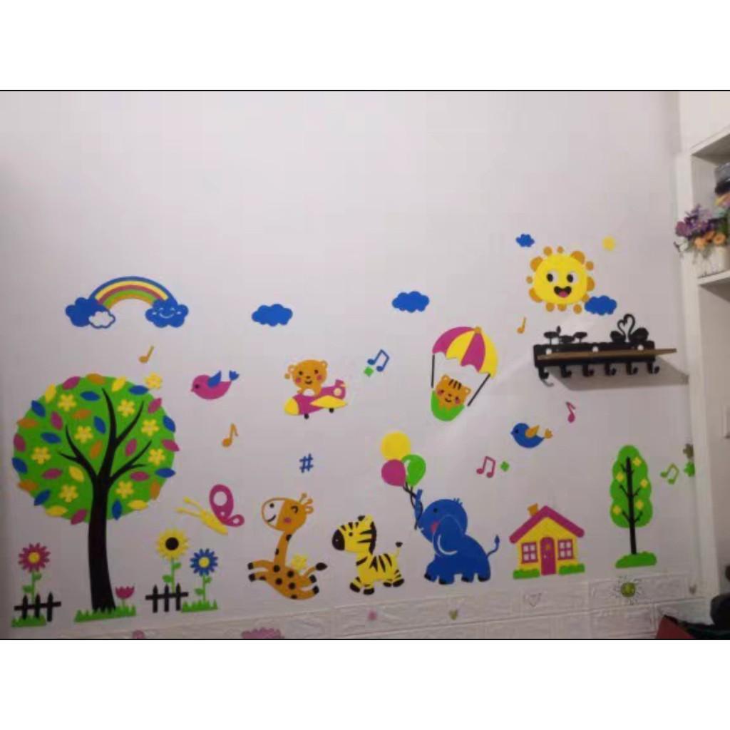 Decal dán tường mica 3D cây sắc màu và thế giới động vật, tranh các con vật dễ thương trang trí phòng bé yêu