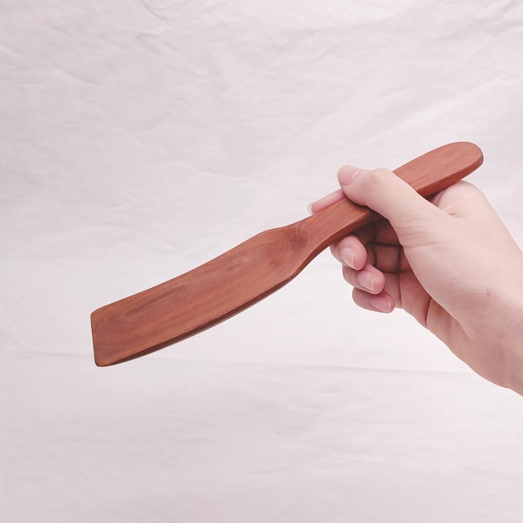 THÌA XÚC GỖ NHÃN TỰ NHIÊN 20X5 CM