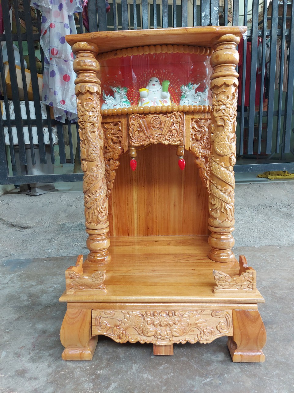 Bàn thờ thần tài ông địa,có hộp đèn,ngăn kéo dày 50 x 81 cm