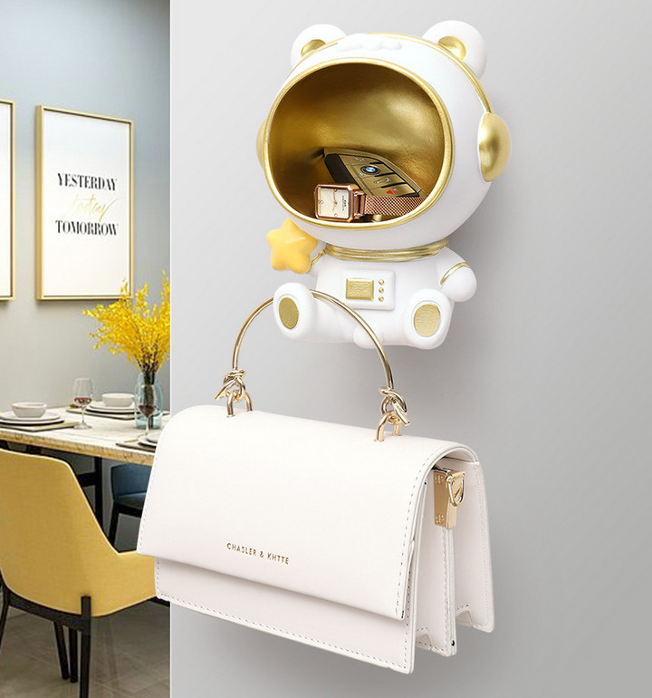 TƯỢNG TREO SPACEMAN GIỮ ĐỒ - Home and Garden