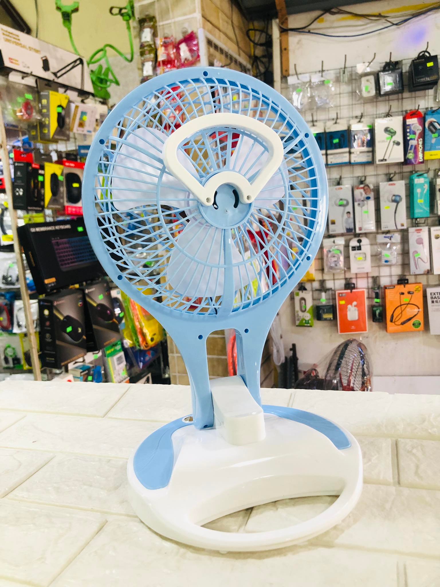 QUẠT SẠC TÍCH ĐIỆN Mini Fan JR 5580 CÓ ĐÈN LED SIÊU MÁT