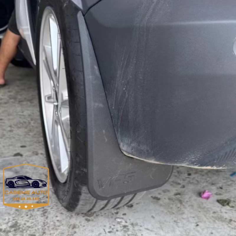 Chắn Bùn Ô Tô VinFast VF3 / VF5 / VF6 / VF7 / Limo Green – Bộ 4 Tấm Nhựa Cao Cấp - Hàng Nhập Khẩu