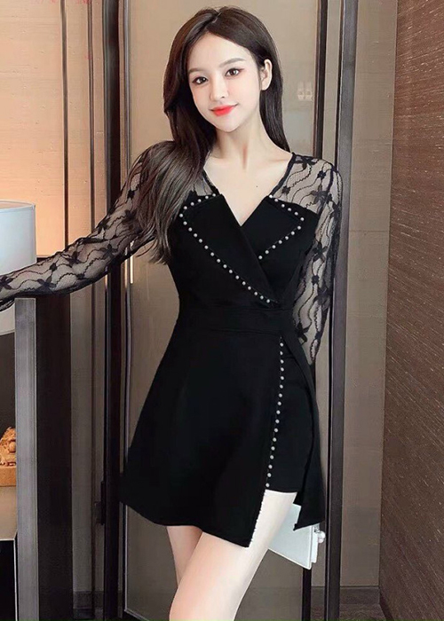Set Bộ Đính Hạt Phối Lưới Và Quần Short Thời Trang