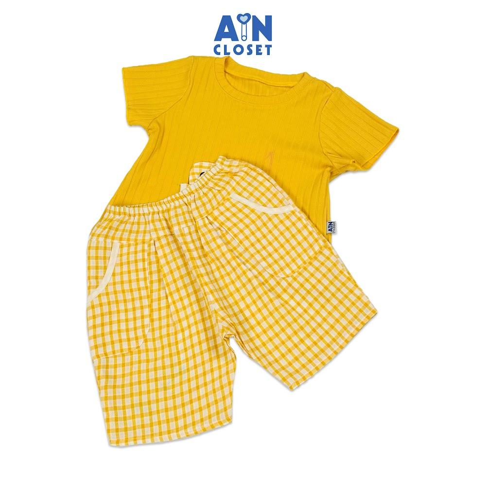Bộ quần áo Lửng unisex cho bé họa tiết Vàng quần Caro cotton - AICDBGVOIDQX - AIN Closet