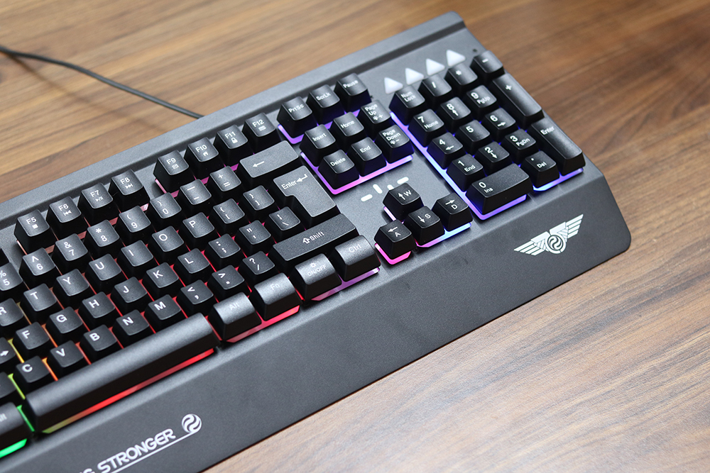 Bàn phím có dây USB giả cơ Newmen GM818 - Mix Led - Hàng Chính Hãng